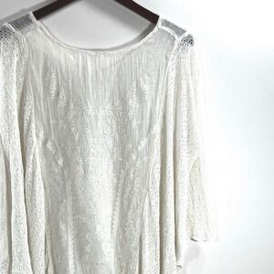 Free People White Embroidered Crochet Fringe Kimono Top Cover Up Boho Hippie